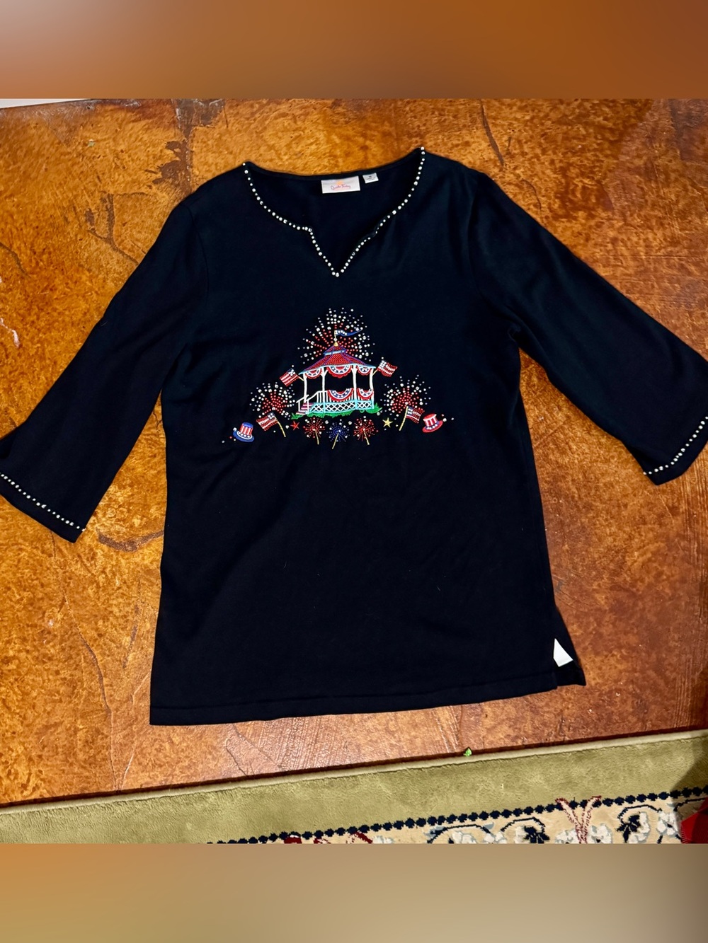 Quacker Factory black patriotic firecracker Americana top beading embroidery